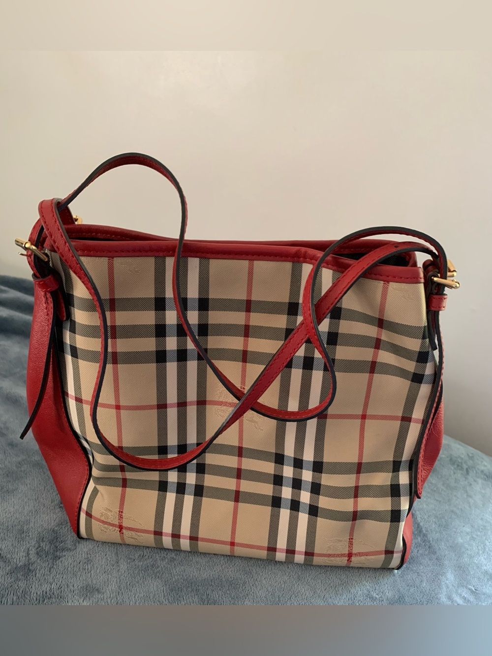 Authentic Burberry Nova check with red leather purse